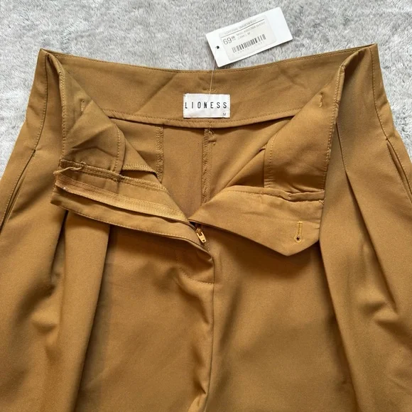 NWT Lioness High Waist Tailored Kaki/Mustard/Green/Brown Shorts - M - Picture 2 of 7